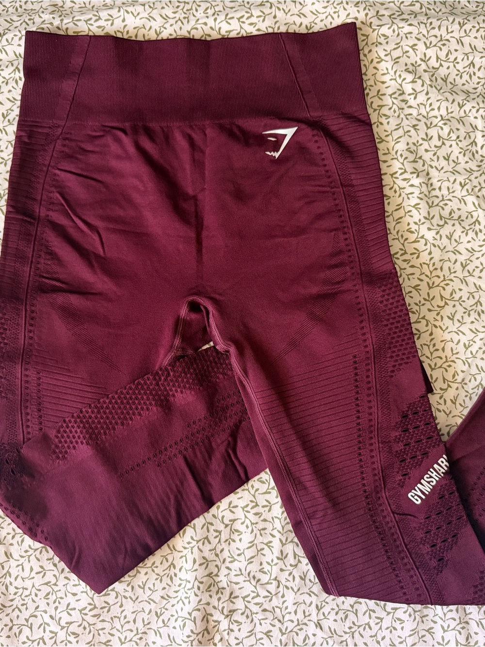 Gymshark Kids Seamless Leggings in Deep Wine